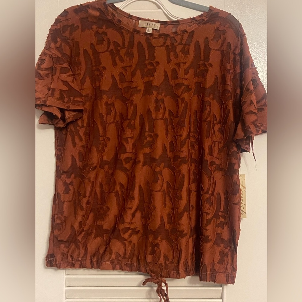 Lavish top NWT.  Burnt orange.